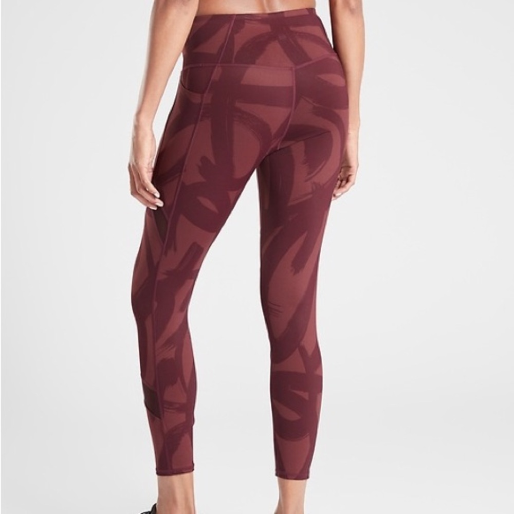 Athleta Tenacity Brush Strokes 7/8 Legging Tight in Powerlift - Picture 2 of 7